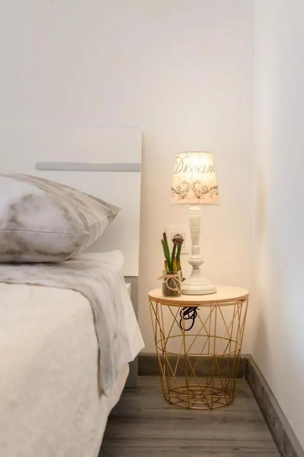 アパート Ferienwohnung In Arbanija Mit Meerblick, Balkon, Klimaanlage, W-Lan 5137-2 トロギール クロアチア